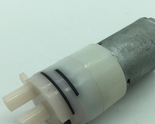 咖啡机振动泵故障的修复方法（解决咖啡机振动泵故障的实用技巧）