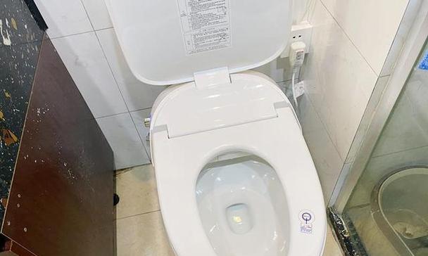 咖啡机水口喷水怎么办（解决咖啡机水口喷水问题的有效方法）