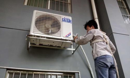 以惠州中央空调如何保养维修（保持清洁）