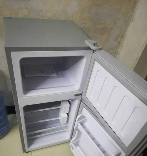 冰箱漏水怎么办（应对冰箱漏水问题的方法）