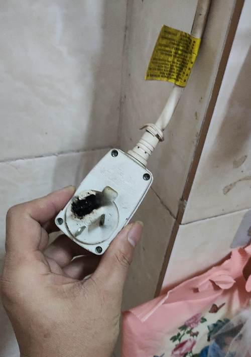 半包电热水器维修方法是什么？是否可以自行处理？